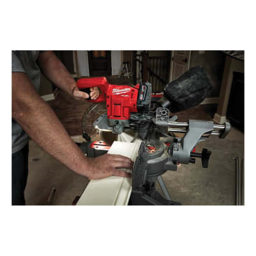 MILWAUKEE 2733-21 M18 7-1/4IN DUAL BEVEL MITER SAW